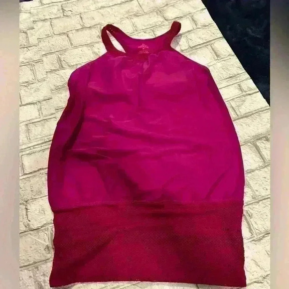 Women’s Prana Fuchsia Tankini Top Cover Up Crochet Bathing Suit Size Medium - Picture 1 of 5